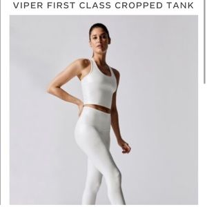 NWT Beyond Yoga White Viper set